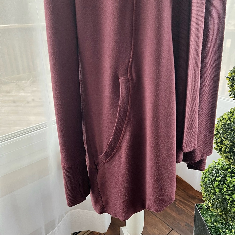Athleta Decadent Red Nirvana Pranayama Wrap Cardigan Size Small Tall - Picture 9 of 13